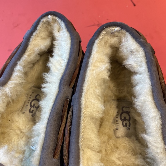 Wos Ugg slippers SZ 9 - Picture 8 of 8